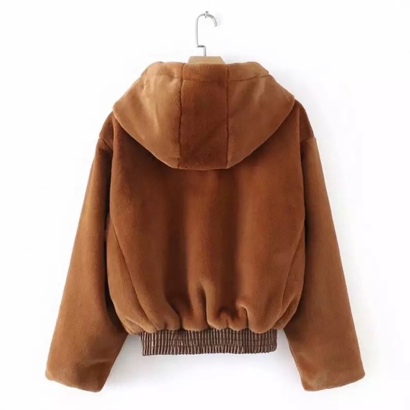 ✨ Host Pick ✨ NEW Super soft teddy bomber - Picture 5 of 7